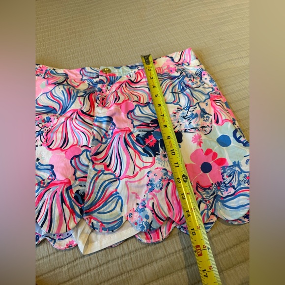 Lilly Pulitzer Blue and Pink Floral Skirt Skort 14 
Pockets!! Shorts! - Picture 9 of 14